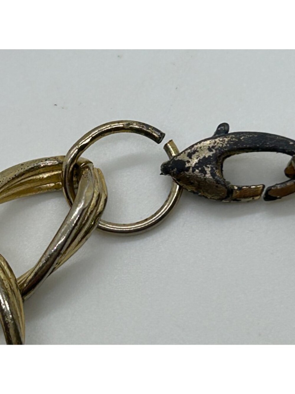 Vintage Gold Tone Double Link Bracelet With Faux Pearl & Filigree Charm Baubles - Picture 13 of 14